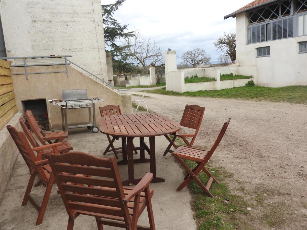 Pommiers-en-Forez Domaine De Laverchere المظهر الخارجي الصورة